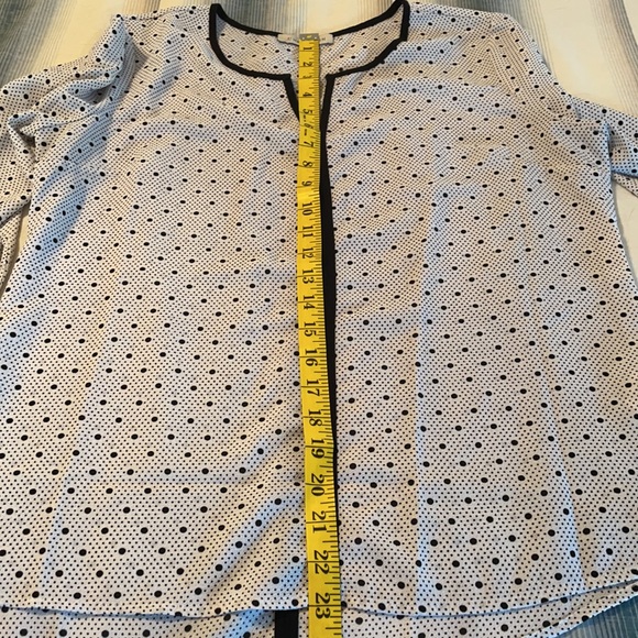 💰SOLD💰 41 Hawthorne Blouse - Picture 5 of 6